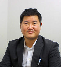 株式会社ケイビーフーズ 居酒屋事業部 課長 勝井 隆太郎氏