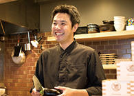 魚・炭・酒 おはし二日町　煮干そば 肉おでん 片平小十郎　店主　菅野 大輔さん