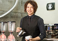 カフェ ミティーク　バリスタ　阿部 将太さん