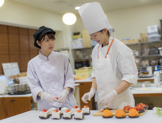 パティシエ 製菓製造から飲食求人を探す 九州 沖縄版 飲食求人情報 グルメキャリー 飲食業界 レストラン業界の就職 転職サイト